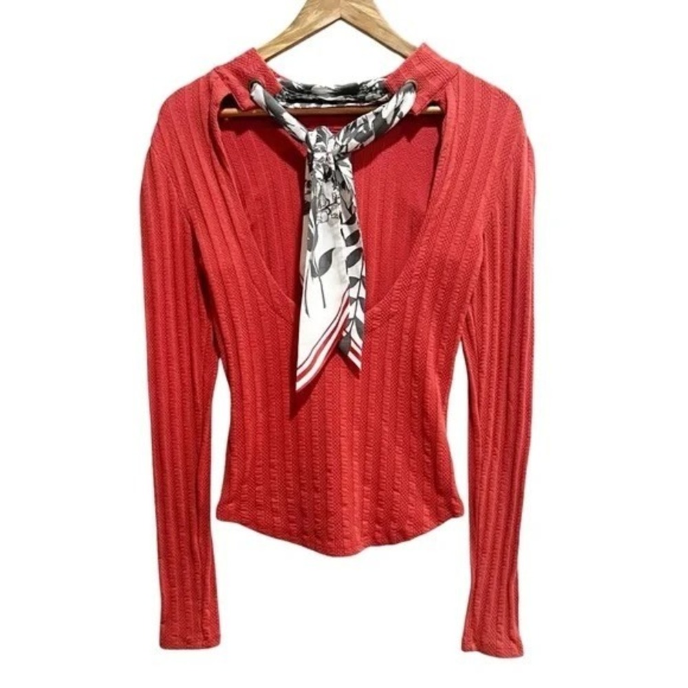 Free People Red Open Back Scarf Tie Long Sleeve Top S Mock Neck Boho Festival - Picture 7 of 11
